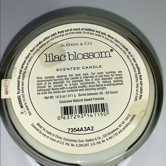 Lilac Blossom 3 Wick Candle Bath & Body Works RARE - Picture 4 of 9